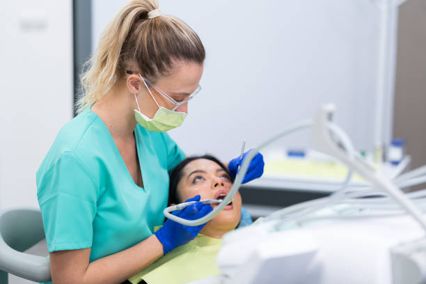 Best Emergency Treatment for Dental Infections or Abscesses in Donna, TX